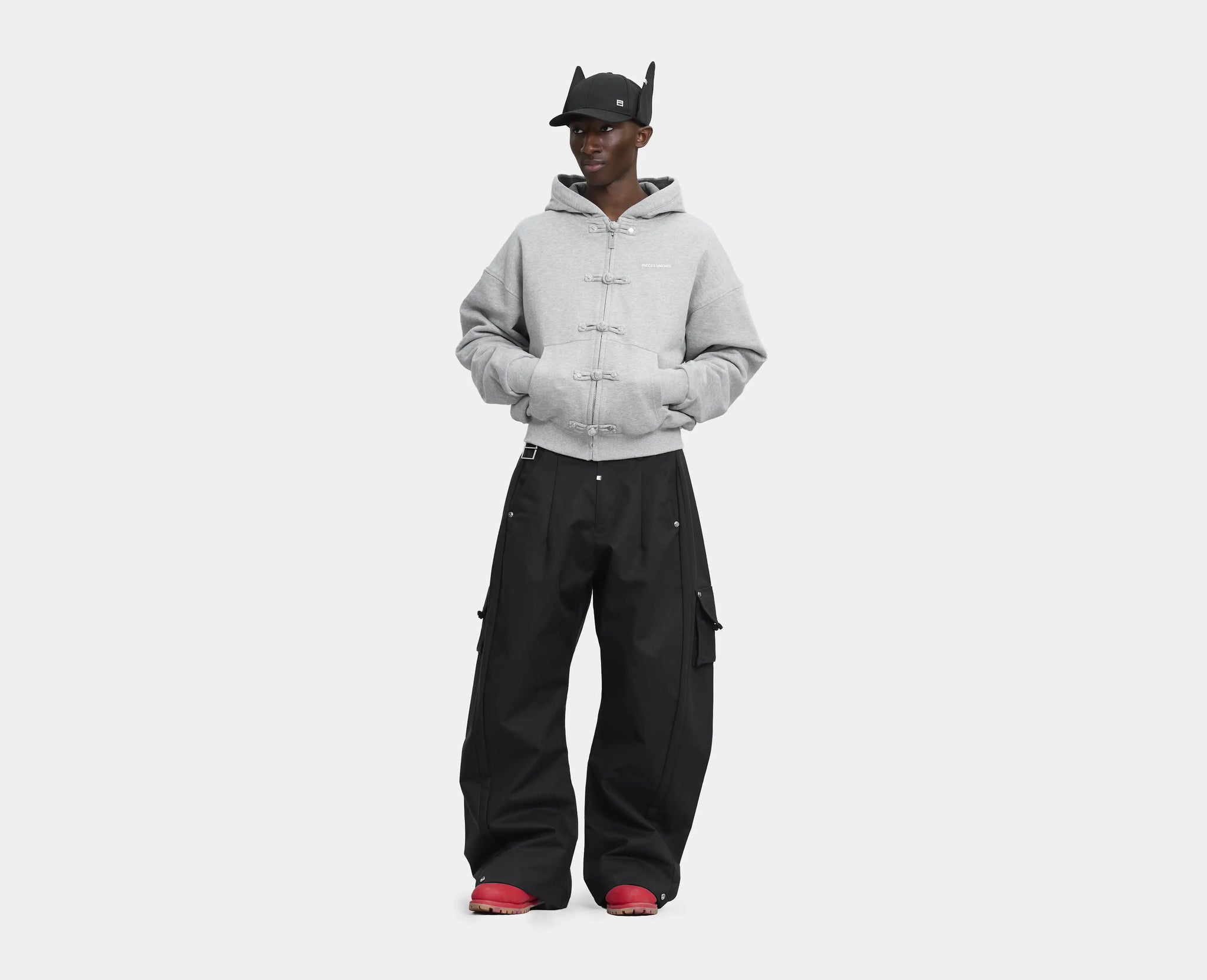 GREY-M