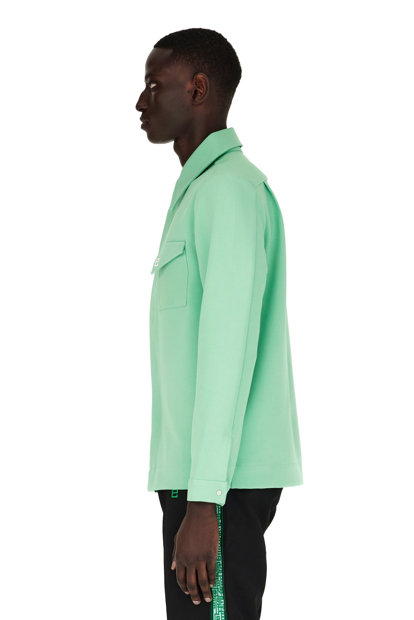 GREEN