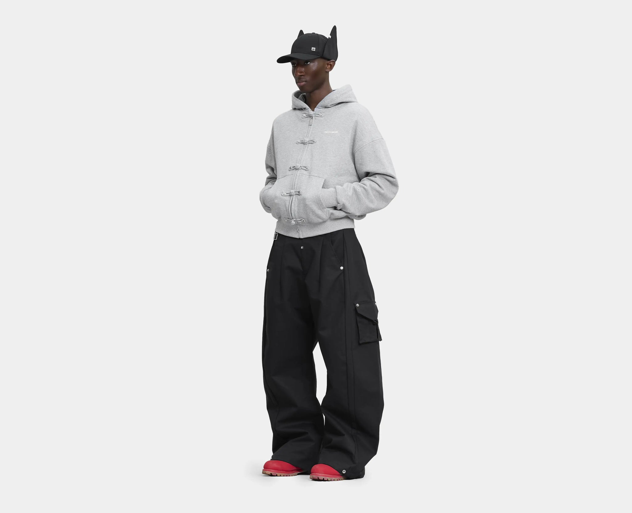 GREY-M