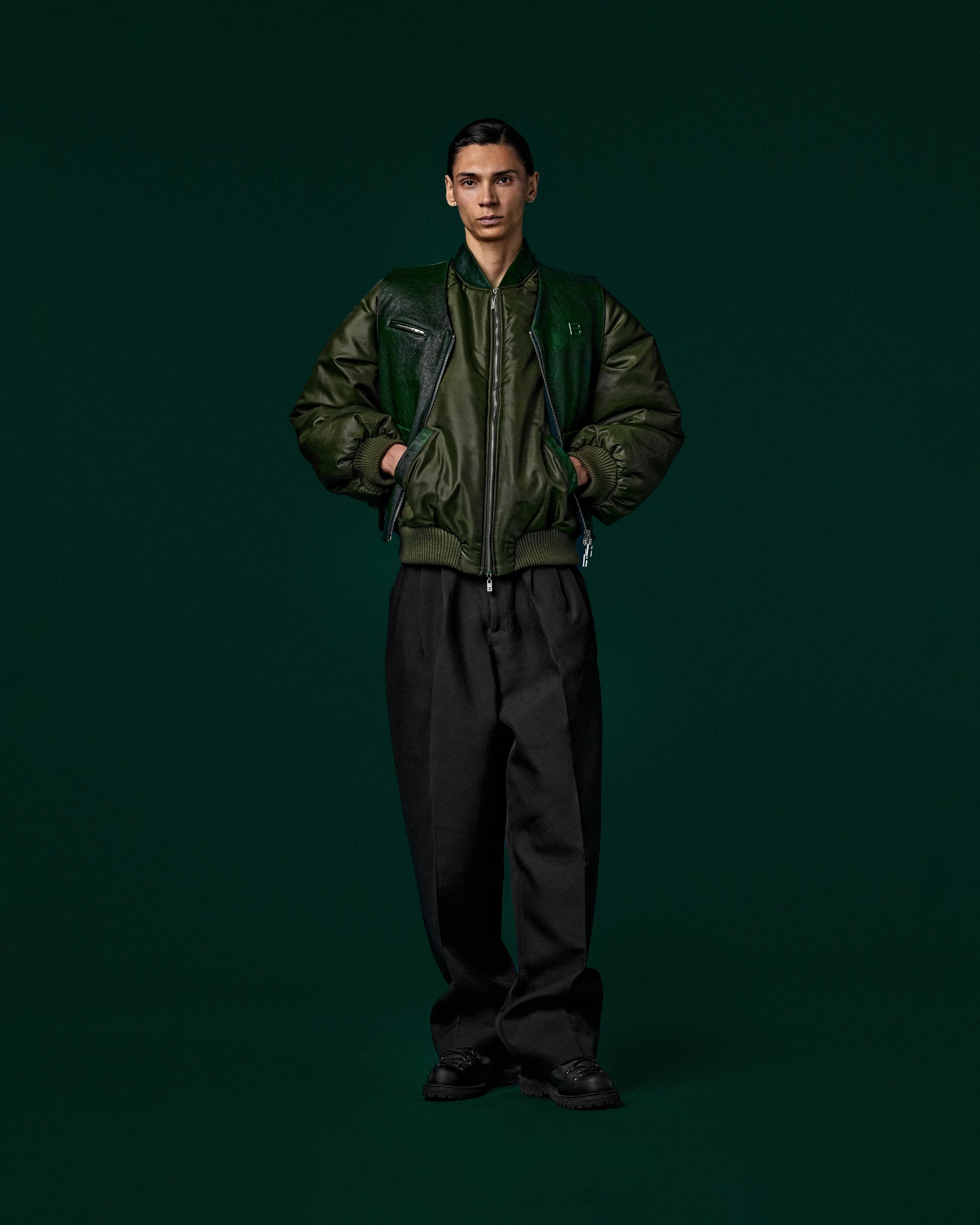 LOOKBOOK SS25 - CLUB POUR HOMME – Pièces Uniques